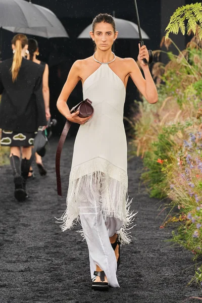 Look 68